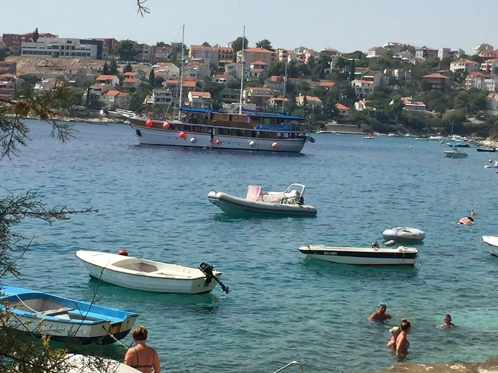 Apartments Dominika Trogir