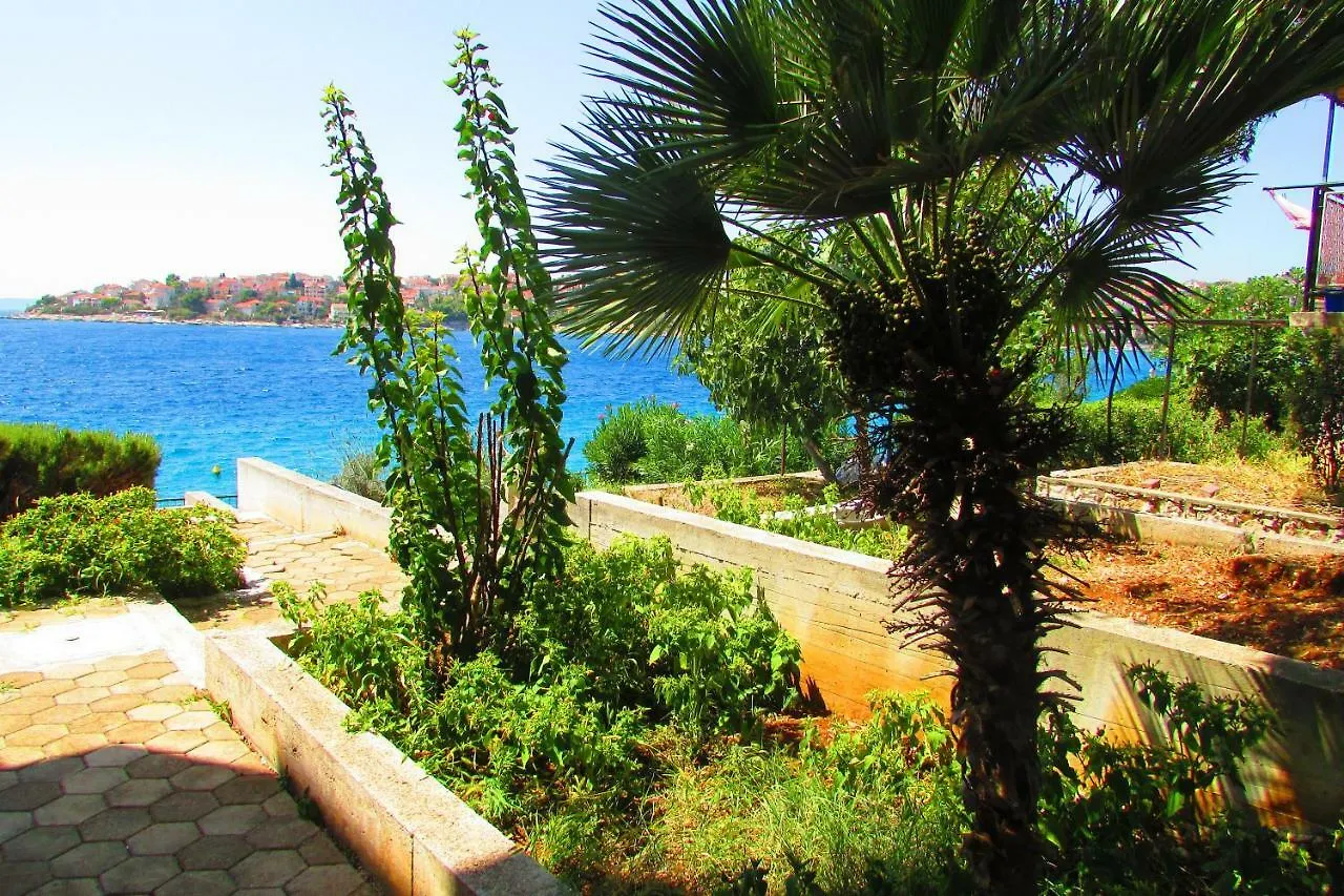 Apartments Dominika Trogir